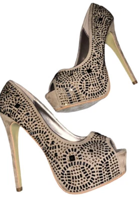 Туфли на шпильке Lasonia с драгоценными камнями на платформе с открытым носком размер 7,5 бежевое золото  - Изображение 1 из 4