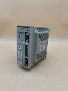 OMRON R88D-UA20V AC SERVO DRIVER OMRON R88D - Picture 1 of 4