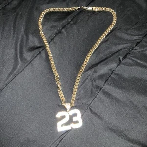 Michael Jordan Jumpman 23 Basketball Gold Chain Necklace Pendant | GOAT Tone - Picture 1 of 2