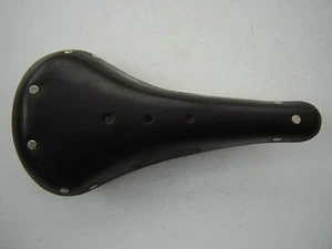 C.C.B. SILLA DOGG SILLA DE CARRERAS DE CUERO DE PREGUERRA - NOS - EXTREMADAMENTE RARA - Imagen 1 de 8