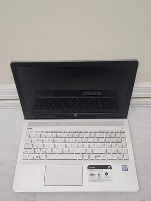 Portátil HP Pavilion 15-cc563st - Intel i7 Gen 7 - 12GB RAM - 512GB SSD Leer Desc. Foto 1 de 4