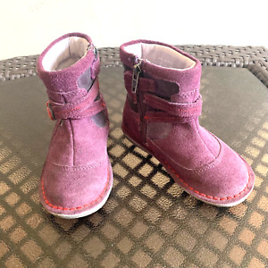 Stride Rite girl's Medallion Roslin suede leather boots purple size 6M
