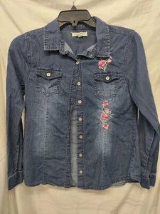 Girls Long Sleeve Denim Button Up Shirt, Brand Wallflower Girl, Size 14/16, Blue - Picture 1 of 12