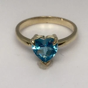 14 Karat Yellow Gold 7mm Heart Shape Blue Topaz Ring 2.4 Gram Size 6.5 - Picture 1 of 7