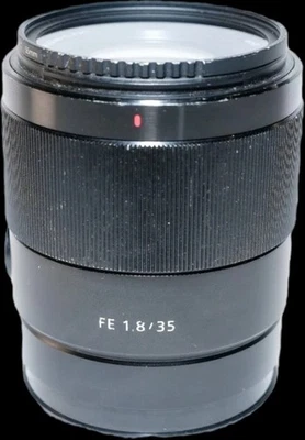 Sony FE 35mm f/1.8, Sony E-Mount With Lens Hood  - Image 1 of 4