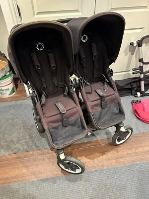 Bugaboo Donkey2 Twin + Extras Foto 1 de 4