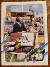 2021 Topps Baseball Rickey Henderson Card #613 SSP (1:1,187 packs!) w/ Lou Brock