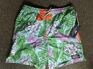 VINEYARD VINES BOYS PRINTED CHAPPY SWIM TRUNKS Extra LARGE NWT XL NEW - Picture 1 of 4
