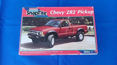 Monogram 1994 Chevy ZR2 Pickup Truck SNAPTITE   1/32 NEW - Image 1 of 4