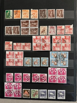Japan group of 100 stamps loose Scott Cat 513/1426 1950-1980 dups - Image 1 of 3