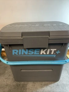 Rinsekit Portable Pressurized Outdoor Shower Kit 2 Gallon Camping RV (New) - Picture 1 of 3