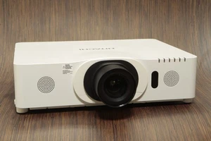 Hitachi CP-WX8255A WXGA HD LCD Projector - w/New genuine lamp & Filter - Picture 1 of 5