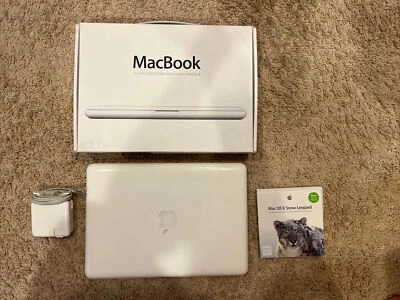 Notebook Apple MacBook A1342 13,3" - MC516LL/A (Maio de 2010) - Imagem 1 de 4