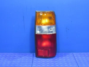 Lámpara trasera derecha 91-97 Toyota Land Cruiser Lexus LX450 OEM 3209 - Imagen 1 de 9