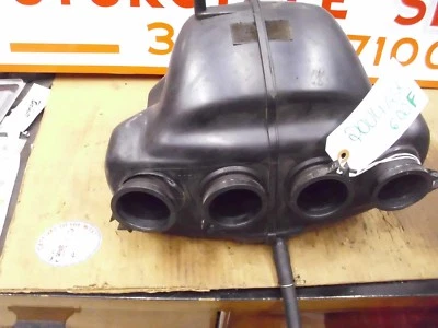 Suzuki Katana GSX-600F 2004 O.E.M. Caja de aire, caja filtro de aire, USADO, BUEN ESTADO.#  Foto 1 de 4