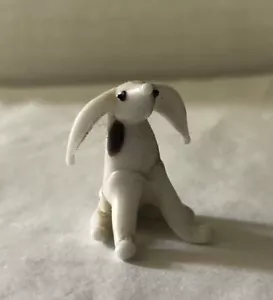 Kleiner Hund mit großen Ohren Figur - Bild 1 von 4