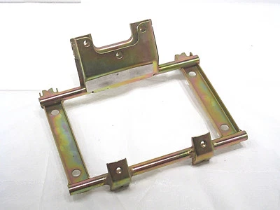 Soporte de soporte de carenado original Yamaha EX570 Exciter II 88R-77241-00 NUEVO DE STOCK *Otros Foto 1 de 4