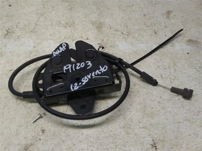 15 KIA SORENTO 2012 PESTILLO CAPÓ Foto 1 de 4