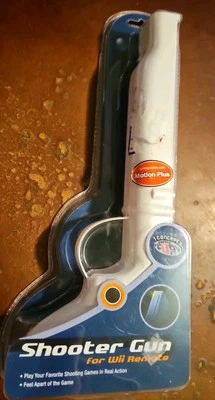 Shooter Gun for Wii Remote iConcepts Wii-103 Sakar International NEW MIB  - Image 1 of 3