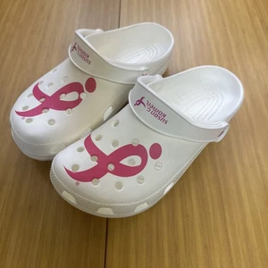 Crocs Susan G Komen Breast Cancer Awareness White Shoes-Womens Size 9 Men 7 - Picture 1 of 7