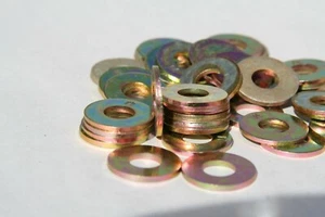YOUR CHOICE 3/8"  SAE FLAT WASHERS GRADE 8 ZINC YELLOW - Picture 1 of 1