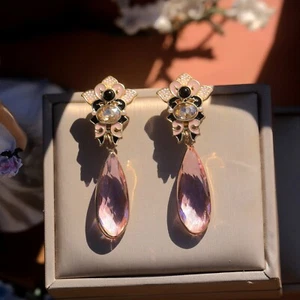 Boucles d'oreilles Clous Chandelier Email Noir Goutte en Verre Rose Doré QD4 - Photo 1/7