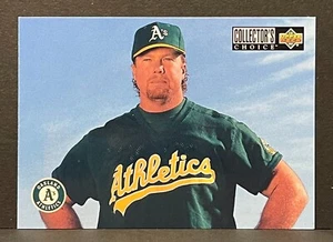1994 Collector's Choice #330 Mark McGwire Oakland Athletics - Picture 1 of 2