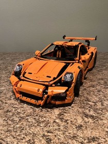 LEGO TECHNIC: Porsche 911 GT3 RS (42056) -- complete set, no box/instructions