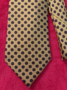 Corbata dorada y marrón nueva sin etiquetas con foulard estampado hecha a mano en Inglaterra 3 7/8x59 - Imagen 1 de 5