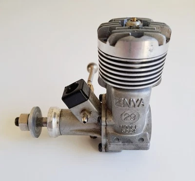 Vintage ENYA 29 Model 5224 Model Airplane Engine - Image 1 of 4