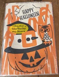 Vintage Happy Halloween Large Treat Bags 7” X 10.75” Unopened American Greetings - Picture 1 of 13