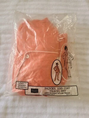 Juego de pijama vintage para mujer NOS - coral - Sears - sedoso  Foto 1 de 4