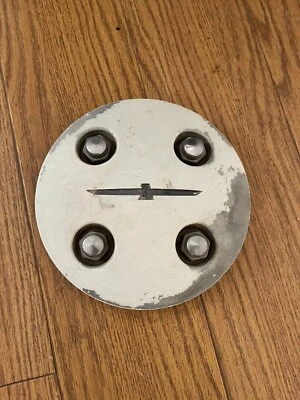 Tapa central Ford Thunderbird 1992-1995 Foto 1 de 4