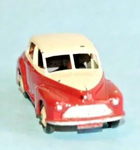 DINKY Meccano England original 1950 MORRIS OXFORD SEDAN 2 tone Cerise Cream #159 - Picture 1 of 7