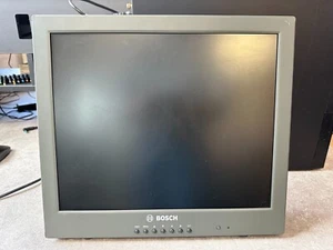 BOSCH UML-172-90 Monitor LCD 17-Inch High Performance - Bild 1 von 4