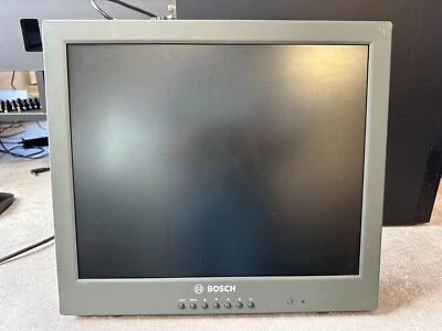 BOSCH UML-172-90 Monitor LCD 17-Inch High Performance - Bild 1 von 4
