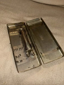Partial antique medical supplies - Picture 1 of 5