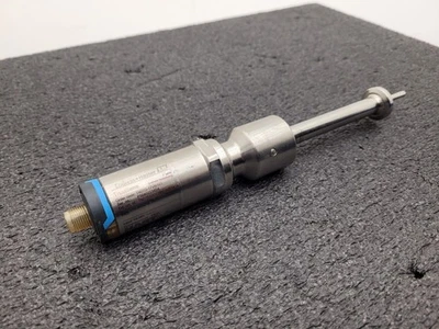 Endress & Hauser TM372-17V8/101 TM372-CA1C2B5EA2E1A Temperature Sensor TrustSens - Image 1 of 4