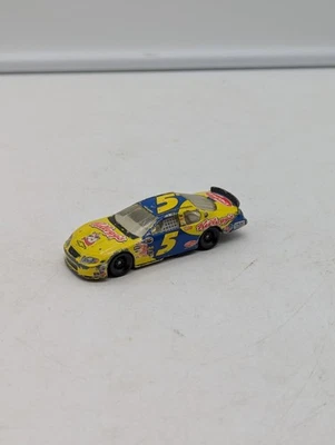 *RARE* 2005 KYLE BUSCH KELLOGG'S CHEVROLET MONTE CARLO 1/64 NASCAR DIECAST - Image 1 of 4