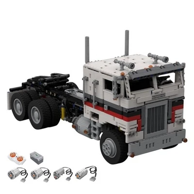ZITIANYOUBUILD Full RC Cab-over Truck with Full Suspension 1664 Pieces - Image 1 of 4