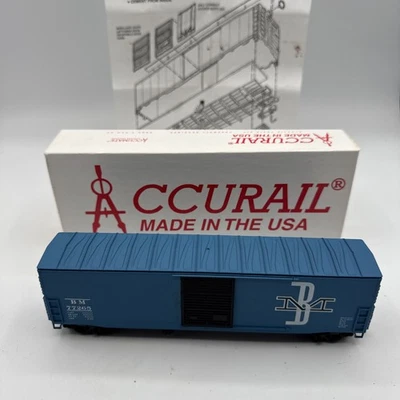 Boston & Maine RR 50' Single Door Boxcar 77265 Accurail 5715 HO Owner Built - Image 1 of 4