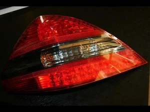 Mercedes SL R230 AMG LED Rückleuchten Set schwarz-rot MopfHella 2VP 009 265-805 - Bild 1 von 1