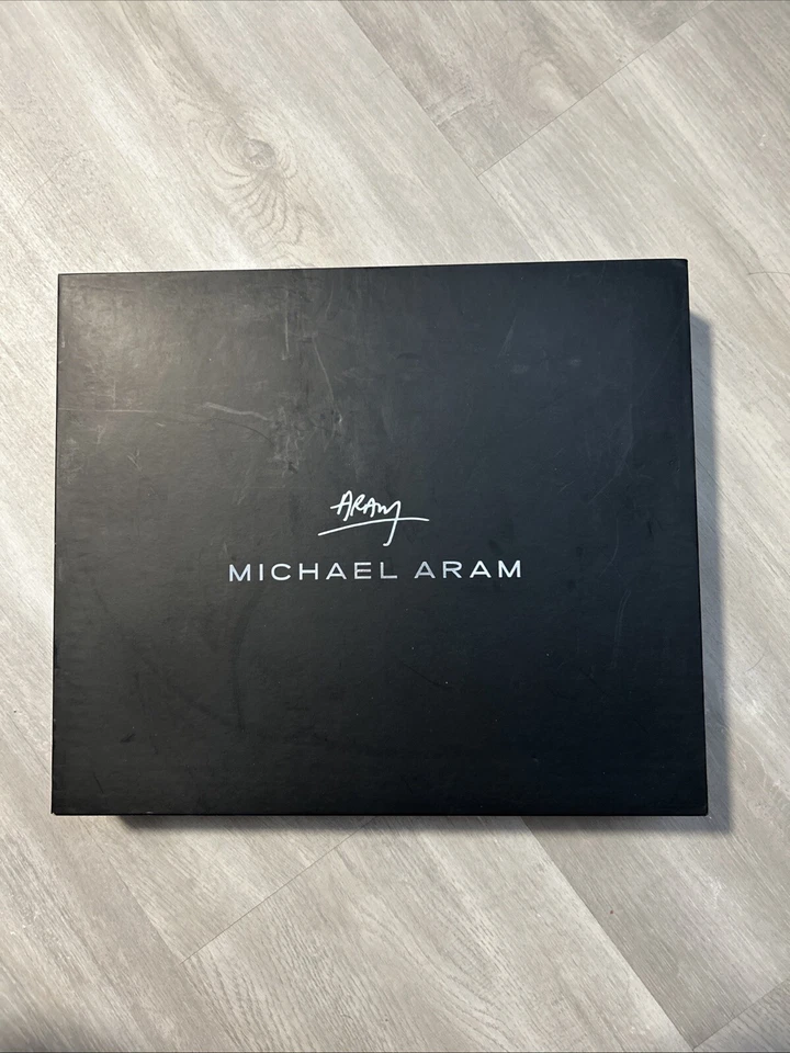 Marco de fotos Michael Aram corazón 5" x 7" - plateado sellado de fábrica nunca abierto Foto 1 de 3