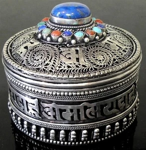 Tibetan Silver Filigree Trinket Jewelry Box Lapis Stone Treasure Amulet Nepal - Picture 1 of 3
