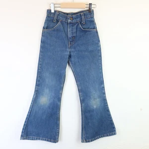 Pantalones de mezclilla acampanados vintage Levis naranja con lengüeta inferior 8 para niños - Imagen 1 de 8