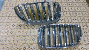 Fit For 2004-2006 BMW X5 E53 LCI SUV Front Kidney Grilles Chrome & Silver - Picture 1 of 5