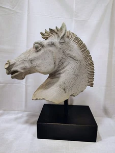 large concrete horse head statue Over 19" Tall - Picture 1 of 7