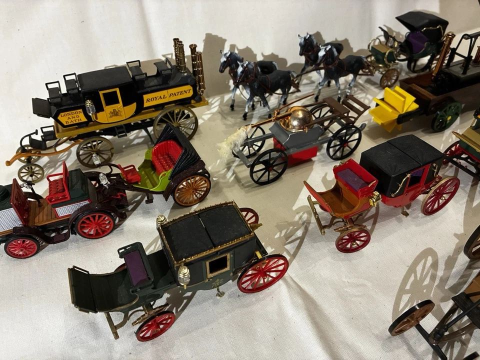 Brumm 1:43 Carriages & 1978 Catalogue - Image 1 of 4