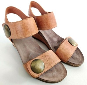 taos primo flip flop