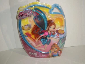 WINX Club Bloom Believix 11" Doll Jakks 2012 10 Pieces NEW Rare - Picture 1 of 3